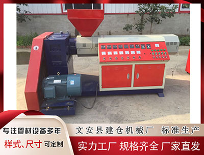 贵港塑料挤出机 36岁威廉11场比赛1助攻遭解约 冬窗有望重返英